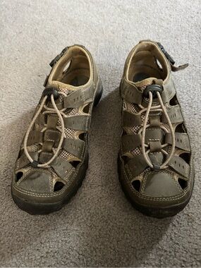 Men’s Dockers Outdoor Closed-Toe Sandals in Olive Green